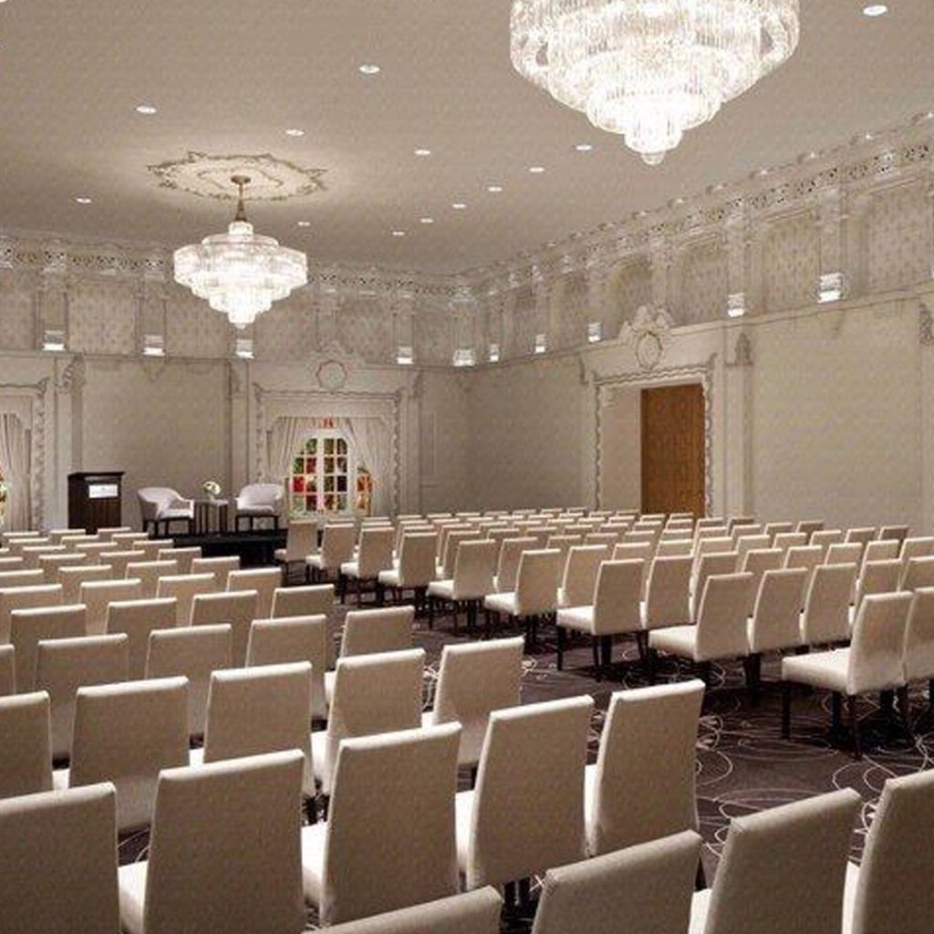 Location: Vancouver, BCDesigner: Munge LeungChair(s):872-LB Regent Stack