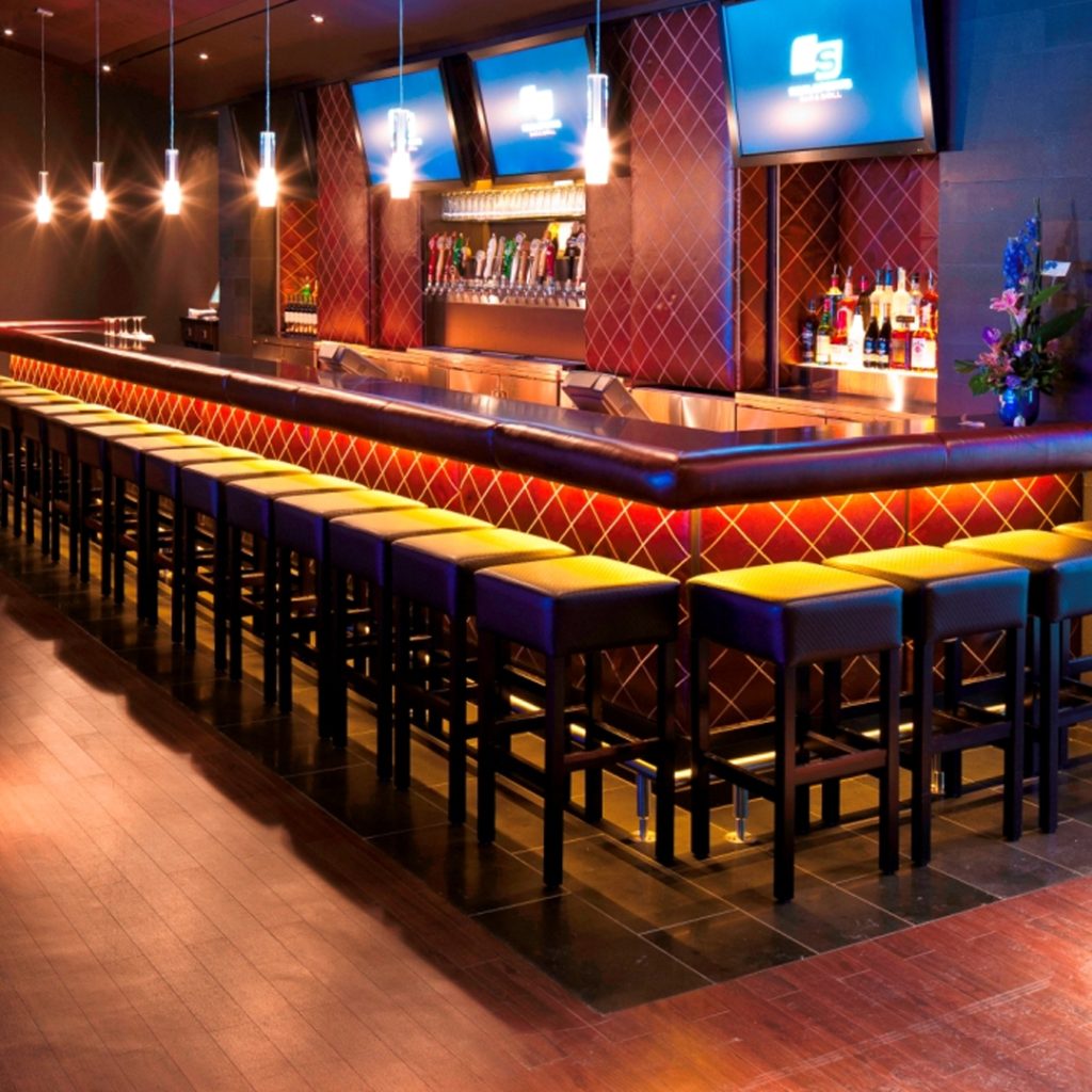 Location: Toronto, CanadaDesigner: Rockwell GroupBarstool(s): 1293 Avalon 1680 Pub Chair(s): 523 Cypress