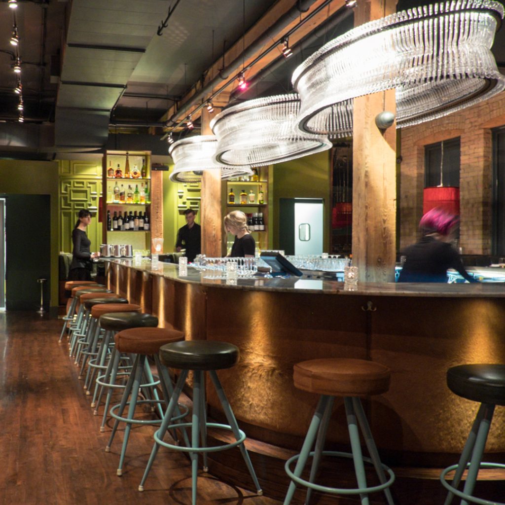 Location:  Toronto, ONStool(s):1122 Zeus Bar