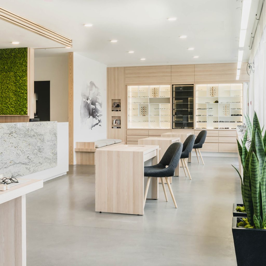 Location: Surrey, B.CDesigner: Cutler Interior DesignChair(s):394G-TWLG Maestro Grand 395-TWLG Maestro Arm