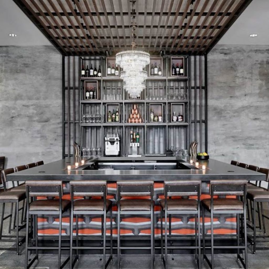 Location: VirginiaStool(s):1426-US/UB Tuscany Bar