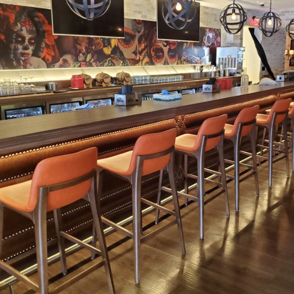 Location: Las Vegas, NVChair(s):468-WLG FontanaStool(s):1468-WLG Fontana Bar