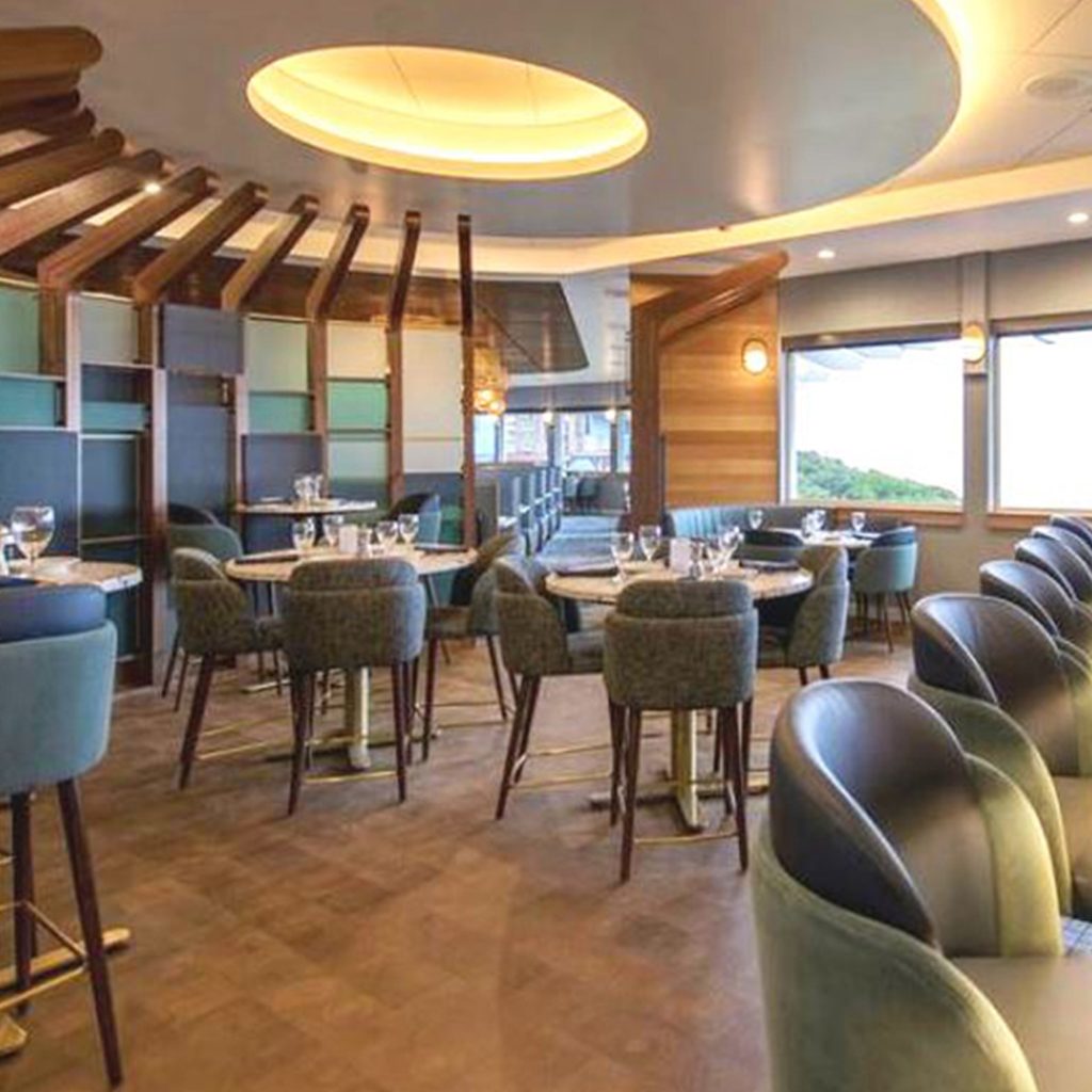 Location: Newport, OregonChair(s):906-TWLG BristolStool(s):1906-TWLG Bristol