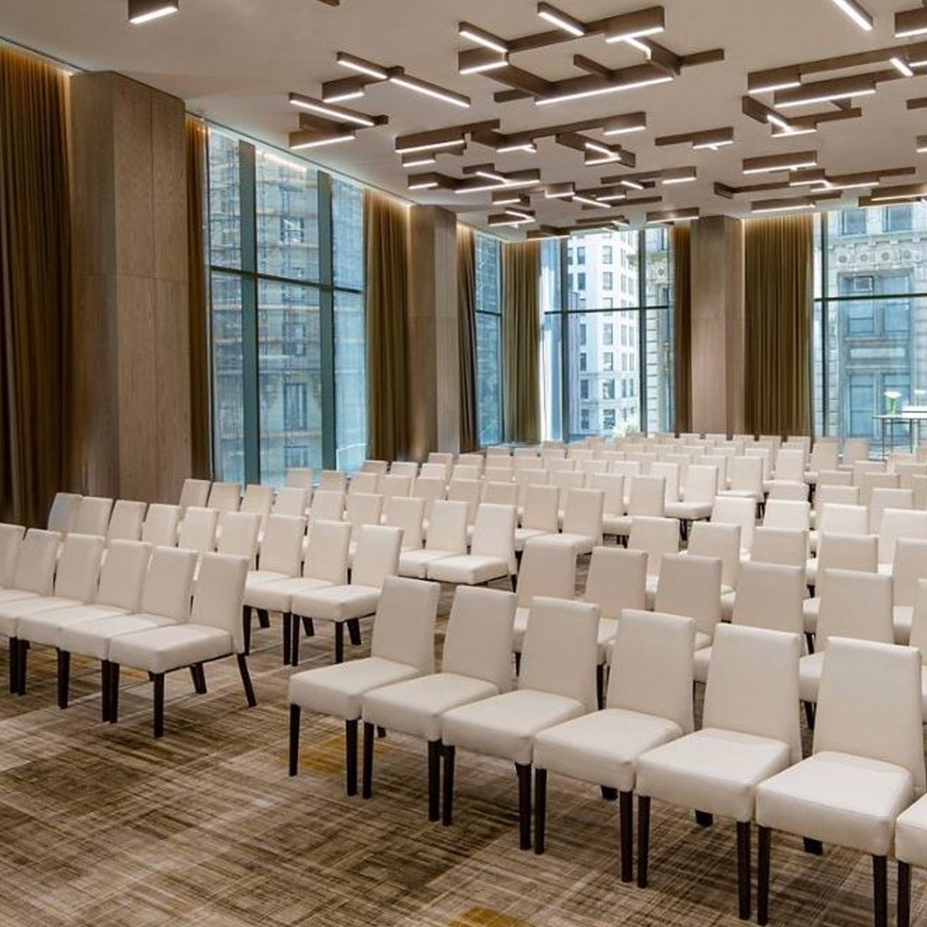 Location: New YorkDesign: Yabu PushelbergChair(s):872-LB Custom Regent Stack