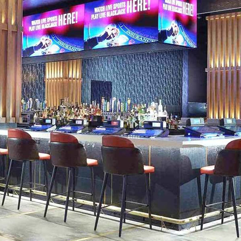 Location:  Hollywood, FLChair(s):906-TWLG BristolStool(s):1906-TWLG Bristol